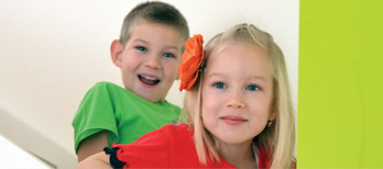 Děti v pražské dřevostavbě